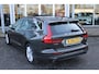 Volvo V60 B3 Automaat Momentum Business | Schuif/kanteldak | Camera | Keyless | PDC V+A | Verw. stoelen & stuurwiel |