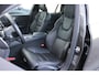 Volvo V60 B3 Automaat Momentum Business | Schuif/kanteldak | Camera | Keyless | PDC V+A | Verw. stoelen & stuurwiel |