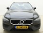 Volvo V60 B3 177pk Momentum Advantage / Pilot Assist / Trekhaak / Apple carplay / Camera / BLIS /