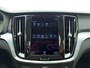 Volvo V60 B3 177pk Momentum Advantage / Pilot Assist / Trekhaak / Apple carplay / Camera / BLIS /