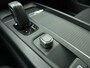 Volvo V60 B3 177pk Momentum Advantage / Pilot Assist / Trekhaak / Apple carplay / Camera / BLIS /