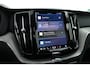 Volvo XC60 2.0 T8 Plug-in hybrid AWD Ultimate Dark | 455 PK | Head-up | Elek. Trekhaak | H&K Audio | 360 camera | ACC |