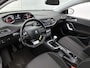 Peugeot 308 Blue Lease Executive 110pk | Navigatie | Panoramadak | Climate Control | Cruise Control | Parkeersensoren v+a | Armsteun | Elektrisch inklapbare spiegels | Bluetooth | Apple Carplay / Android Auto | DAB+ radio | Automatisch dimlicht | Regensensor | Donker getint glas | 16" lichtmetalen velgen |