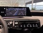 Peugeot 5008 1.2 Hybrid 145 Allure 7 zitplaatsen Automaat | Climate Control | Full Map Navigatie | Apple Carplay / Android Auto | 360 Camera | Parkeersensoren | Bekleding Half Leder