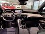 Peugeot 5008 1.2 Hybrid 145 Allure 7 zitplaatsen Automaat | Climate Control | Full Map Navigatie | Apple Carplay / Android Auto | 360 Camera | Parkeersensoren | Bekleding Half Leder