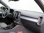 Volvo XC40 2.0 B4 Plus Dark Automaat / Harman Kardon audio / Trekhaak / Elektr. bed. stoelen / Verwarmd voorruit