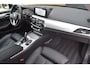 BMW 5-Serie Touring 520i High Executive * Comfortstoelen * Panoramadak * Soft-close * Keyless * Trekhaak *