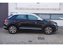 Volkswagen T-Roc 1.5 TSI Sport /Dealer onderhouden/ Pano/ Navi/ ACC/