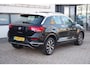 Volkswagen T-Roc 1.5 TSI Sport /Dealer onderhouden/ Pano/ Navi/ ACC/