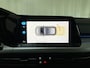 Volkswagen Golf 1.5 TSI Life Business Alcantara Sfeerverlichting Virtual Cockpit Navigatie