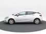 Opel Astra 1.0 Online Edition 104 Pk | Navigatie | Parkeersensoren | LED | Cruise Control | Privacy Glass | 16 Inch
