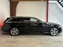 Mercedes-Benz E-klasse Estate 300 e Avantgarde - Schuifdak - Burmester - Distronic