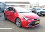Toyota Corolla 1.8 HYBRID DYNAMIC LED STOELVERW. LM-VELGEN KEYLESS AD-CRUISE APPLE/ANDROID PRIVACY GLASS CAMERA