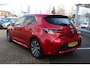 Toyota Corolla 1.8 HYBRID DYNAMIC LED STOELVERW. LM-VELGEN KEYLESS AD-CRUISE APPLE/ANDROID PRIVACY GLASS CAMERA