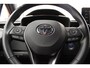 Toyota Corolla 1.8 HYBRID DYNAMIC LED STOELVERW. LM-VELGEN KEYLESS AD-CRUISE APPLE/ANDROID PRIVACY GLASS CAMERA