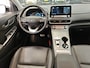 Hyundai Kona Electric 64 kWh 204pk EV Premium | SOH 98,5% | Leder | CarPlay | Camera | PDC V+A | Stuur- en Stoelverwarming | 3 fase | 17"