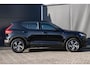 Volvo XC40 2.0 B4 R-Design | Elektrische Trekhaak | Navigatie | Parkeercamera | Apple Car Play