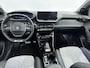 Peugeot e-208 EV GT Pack 50 kWh | 1ste eigenaar | Glazen panoramadak | Stoelverwarming | Lichtmetalen velgen | Dodehoek systeem |
