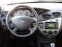 Ford Focus 1.6 Futura met Radio en Airco Nieuwe Distributieriem