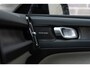 Volvo XC40 Plug-in Hybrid T4 Ultimate Bright | Facelift | Panoramadak | Lederen bekleding | Adaptive Cruise Control | 360 Camera | Stoel-/Stuurverwarming | Dodehoekdetectie | Getint Glas | Voorruitverwarming | 21" LM