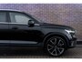 Volvo XC40 Plug-in Hybrid T4 Ultimate Bright | Facelift | Panoramadak | Lederen bekleding | Adaptive Cruise Control | 360 Camera | Stoel-/Stuurverwarming | Dodehoekdetectie | Getint Glas | Voorruitverwarming | 21" LM