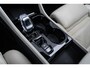 Volvo XC40 Plug-in Hybrid T4 Ultimate Bright | Facelift | Panoramadak | Lederen bekleding | Adaptive Cruise Control | 360 Camera | Stoel-/Stuurverwarming | Dodehoekdetectie | Getint Glas | Voorruitverwarming | 21" LM