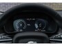 Volvo XC40 Plug-in Hybrid T4 Ultimate Bright | Facelift | Panoramadak | Lederen bekleding | Adaptive Cruise Control | 360 Camera | Stoel-/Stuurverwarming | Dodehoekdetectie | Getint Glas | Voorruitverwarming | 21" LM