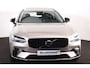 Volvo V90 T8 Recharge AWD Ultra Dark - Luchtvering - Panorama/schuifdak - IntelliSafe Assist & Surround - 360º Camera - Bowers & Wilkins audio - Adaptieve LED koplampen - Verwarmde voorstoelen, stuur & achterbank - Parkeersensoren voor & achter - Elektr. bedienb. voorstoelen met geheugen - Geventileerde voorstoelen - Head up display - Elektr. inklapbare trekhaak - 20' LMV