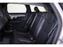 Volvo V90 T8 Recharge AWD Ultra Dark - Luchtvering - Panorama/schuifdak - IntelliSafe Assist & Surround - 360º Camera - Bowers & Wilkins audio - Adaptieve LED koplampen - Verwarmde voorstoelen, stuur & achterbank - Parkeersensoren voor & achter - Elektr. bedienb. voorstoelen met geheugen - Geventileerde voorstoelen - Head up display - Elektr. inklapbare trekhaak - 20' LMV