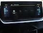 Peugeot e-208 EV Allure Pack 50 kWh Navigatie 3d Digitale Cockpit Camera Climate control Stoelverwarming
