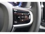 Volvo XC60 T6 Recharge AWD Black Edition | Stoelverwarming | Trekhaak | 360° Camera | BLIS | Panormadak | Pilot Assist | Keyless