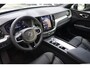 Volvo XC60 T6 Recharge AWD Black Edition | Stoelverwarming | Trekhaak | 360° Camera | BLIS | Panormadak | Pilot Assist | Keyless