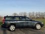 Volvo XC70 2.5T AWD AUT XENON LEDER CARPLAY STLVRW SUPER MOOI