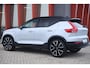Volvo XC40 T4 Recharge R-Design | Stoelverwarming | Parkeercamera | H&K | Pilot Assist | Glossy Black