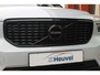 Volvo XC40 T4 Recharge R-Design | Stoelverwarming | Parkeercamera | H&K | Pilot Assist | Glossy Black