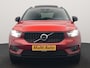 Volvo XC40 T5 Recharge R-Design Plug In Hybrid 263pk Dealer O.H PHEV | Panodak | 360 Camera | Adaptive Cruise | Harman & Kardon | Alcantara Sportstoelen Memory & Verwarmd | Keyless | Pilot Assist | Apple Carplay | Navigatie | Virtual | DAB |