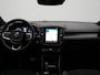 Volvo XC40 T5 Recharge R-Design Plug In Hybrid 263pk Dealer O.H PHEV | Panodak | 360 Camera | Adaptive Cruise | Harman & Kardon | Alcantara Sportstoelen Memory & Verwarmd | Keyless | Pilot Assist | Apple Carplay | Navigatie | Virtual | DAB |