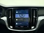Volvo V60 B3 177pk Core / 19'' / BLIS / Trekhaak / Keyles entry / Elektrische achterklep / Google-systeem /
