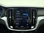 Volvo V60 B3 177pk Core / 19'' / BLIS / Trekhaak / Keyles entry / Elektrische achterklep / Google-systeem /