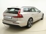 Volvo V60 B3 177pk Core / 19'' / BLIS / Trekhaak / Keyles entry / Elektrische achterklep / Google-systeem /