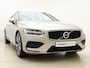 Volvo V60 B3 177pk Core / 19'' / BLIS / Trekhaak / Keyles entry / Elektrische achterklep / Google-systeem /