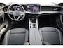 Volkswagen Passat Variant 1.5 eHybrid DSG Business Hybride trekhaak head up! winterpakket stoel en stuurwiel verwarming ergo stoelen met leder alcantara privacy glas navigatie geactiveerd camera dodehoeksensor 17" LMV met 4 seizoenenbanden