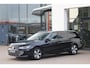 Volkswagen Passat Variant 1.5 eHybrid DSG Business Hybride trekhaak head up! winterpakket stoel en stuurwiel verwarming ergo stoelen met leder alcantara privacy glas navigatie geactiveerd camera dodehoeksensor 17" LMV met 4 seizoenenbanden