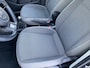 Volkswagen Up! 1.0 cross up! BlueMotion Cruise Control , Stoelverwarming,Navigatie