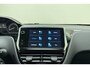 Peugeot 2008 PureTech 110 pk | Zeer lage km-stand! | Navigatie | Apple Carplay/Android Auto | Airco | Cruise Control | Parkeersensoren | Metallic lak