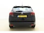 Peugeot 2008 PureTech 110 pk | Zeer lage km-stand! | Navigatie | Apple Carplay/Android Auto | Airco | Cruise Control | Parkeersensoren | Metallic lak