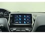 Peugeot 2008 PureTech 110 pk | Zeer lage km-stand! | Navigatie | Apple Carplay/Android Auto | Airco | Cruise Control | Parkeersensoren | Metallic lak