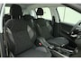 Peugeot 2008 PureTech 110 pk | Zeer lage km-stand! | Navigatie | Apple Carplay/Android Auto | Airco | Cruise Control | Parkeersensoren | Metallic lak