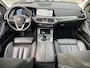 BMW X5 xDrive45e High Executive 19''/Trekhaak/Harman Kardon/Keyless/Head-up/Adaptieve cruise/Dodehoek/Stuur + stoelverwarming v+a/Luchtvering/Leder + memory