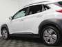 Hyundai Kona Electric EV Fashion 64 kWh CLIMATE | ADAPCRUISE | CAMERA | CARPLAY | LMV17 | LED | DAB | HEAD-UP | NAVI | PDCA | 3FASE